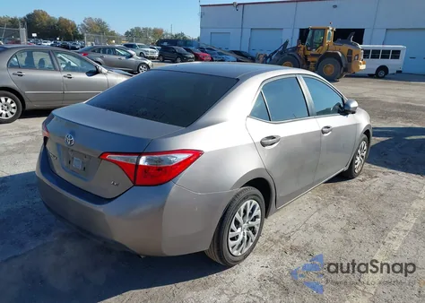 2014 Toyota Corolla Le z USA, uszkodzony, nr VIN 5YFBURHE4EP129972
